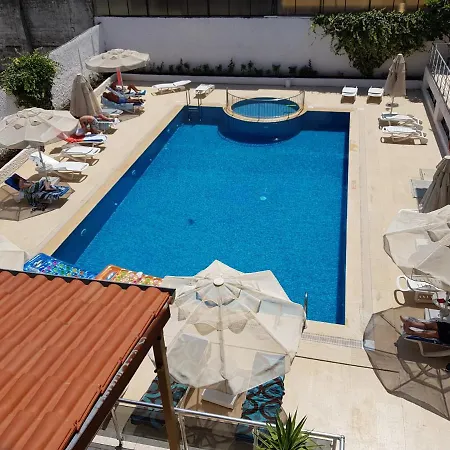 Apart Otel Uysal Apart *